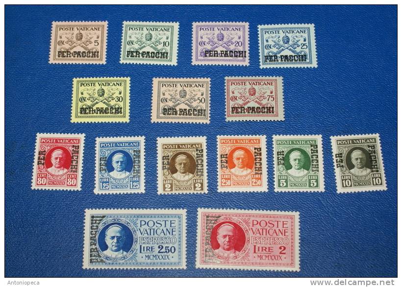 VATICAN 1931 - PARCEL 15 STAMPS  COMPLETE SET MLH* - Nuevos