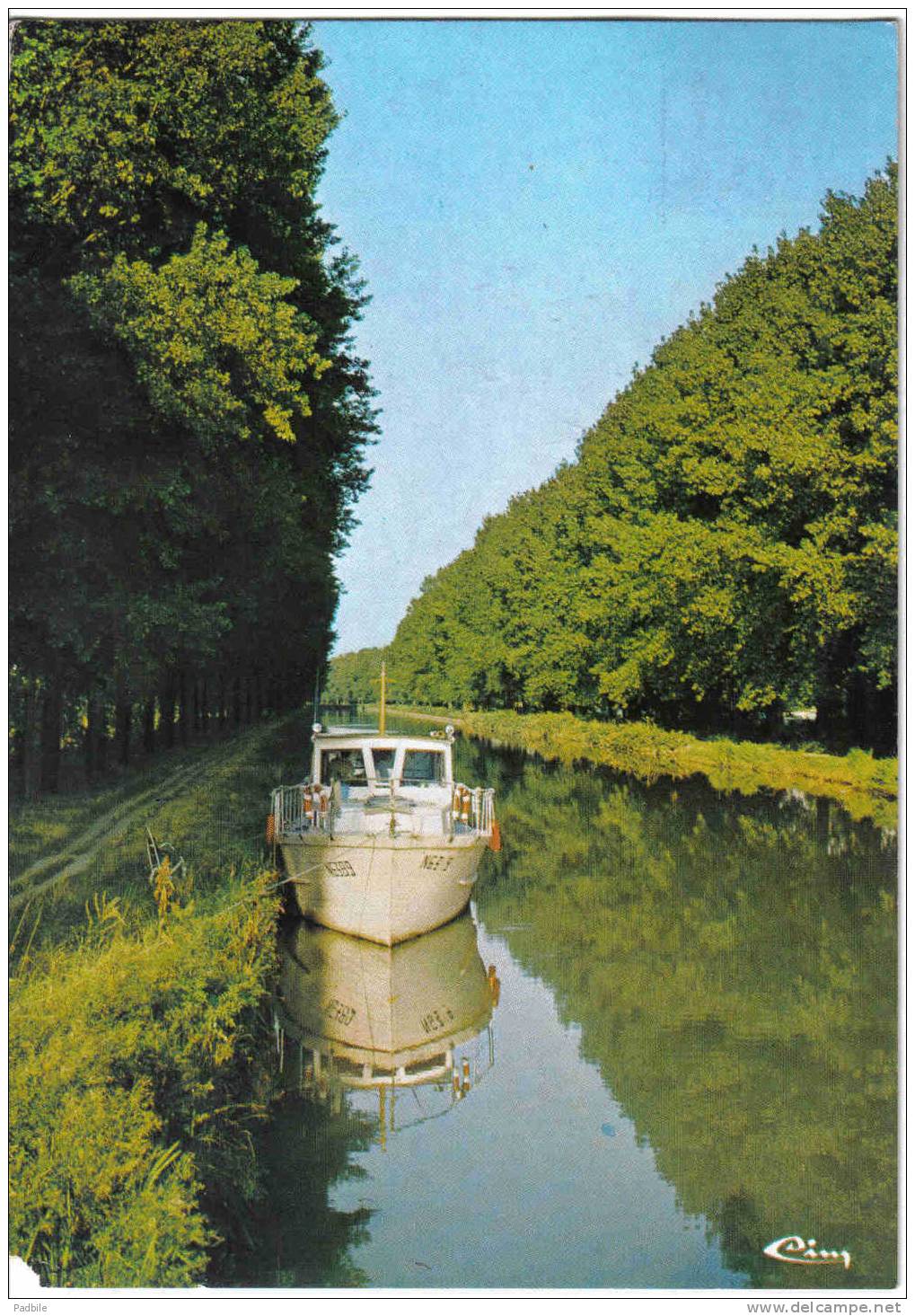 Carte Postale 93. Neuilly-sur-Marne  Bateau Sur Le Canal De Chelles Trés Beau Plan - Neuilly Sur Marne