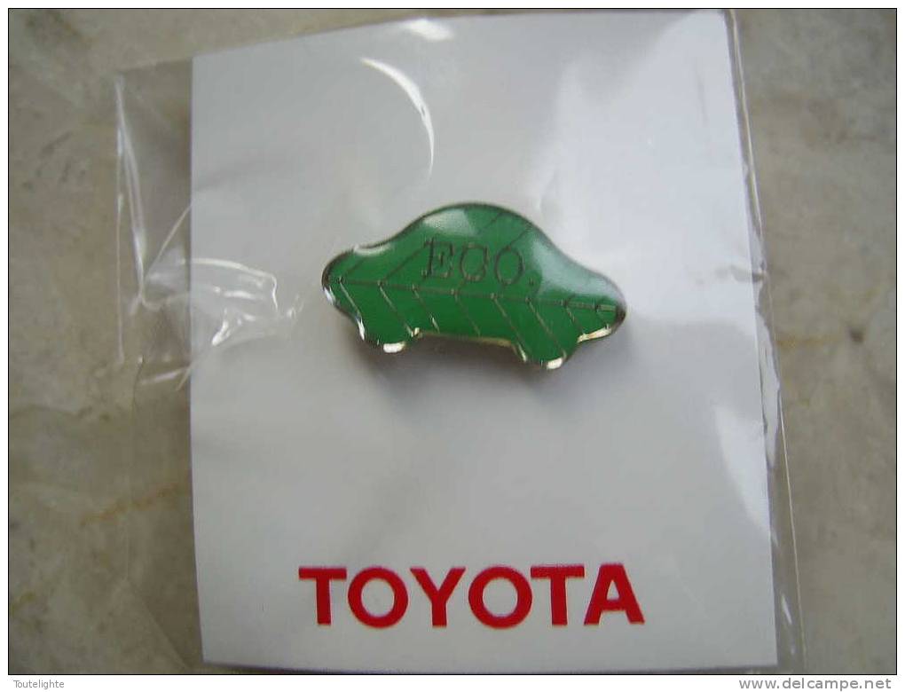 Pin´s    BP      TOYOTA    ECO - Toyota