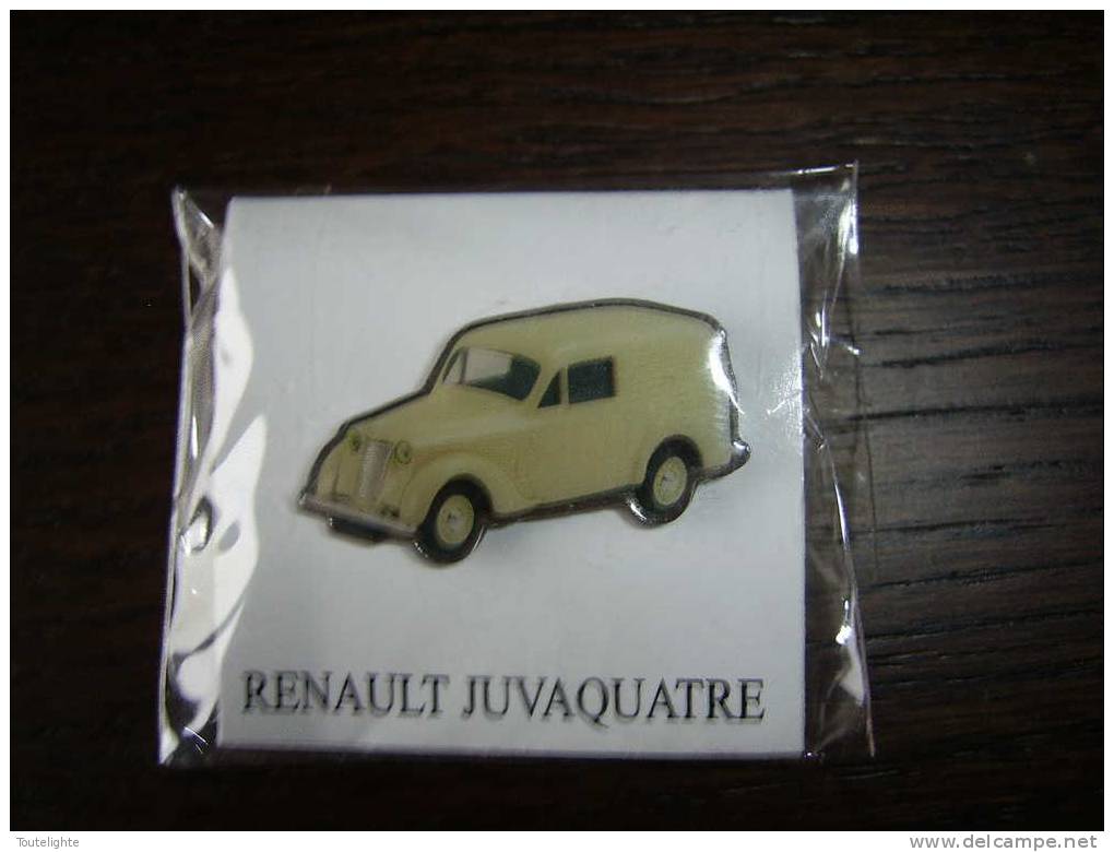 Pin´s      RENAULT     JUVAQUATRE - Renault