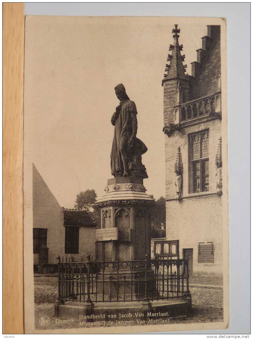 Damme. Standbeeld Monument De Jacob Van Maerlant - Damme