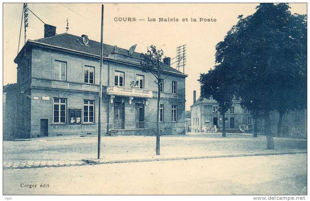 CPA - 69 - COURS - La Mairie Et La Poste - 091 - Autres & Non Classés