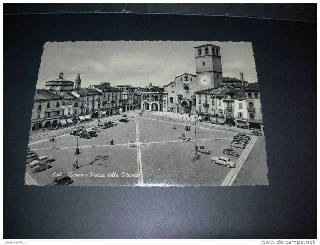 Lodi.  Duomo E Piazza Della Vittoria. - Lodi