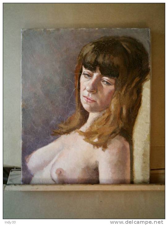 - BUSTE DE FEMME . HUILE SUR TOILE DE M. HERVIEU , NON SIGNEE - Oils