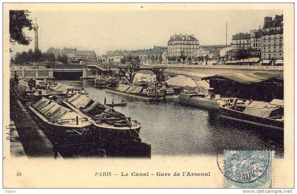 Paris - Le Canal Gare De L´ Arsenal - Arrondissement: 10