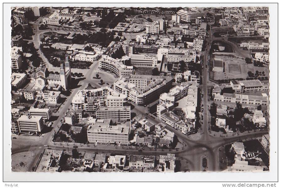 RABAT  AU MAROC  VUE AERIENNE ET L'EGLISE ST PIERRE - Rabat