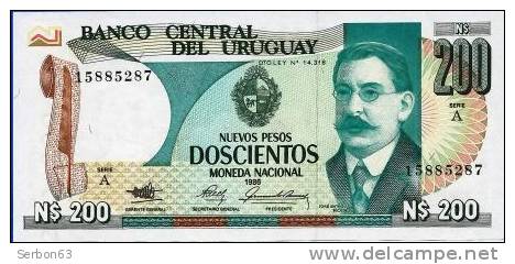 PAIRE BILLETS MONNAIE NEUFS URUGUAY AMERIQUE SUD 200 NUEVOS PESOS BANCO CENTRAL 3 SIGNATURES N°15885287 Et 286 J E RODO - Uruguay