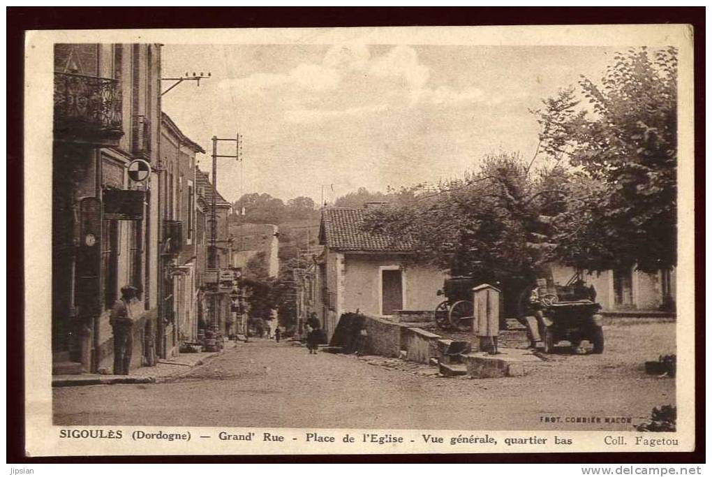 Cpa Du 24 Sigoulès  - Grand´Rue  Place De L´église Vue Générale Quartier Bas G6 - Autres & Non Classés