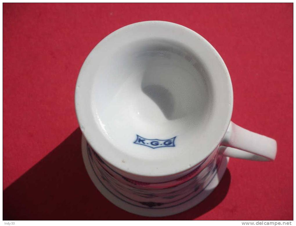 - TASSE HAUTE . CERAMIQUE ALLEMANDE K.G.G. - Autres & Non Classés