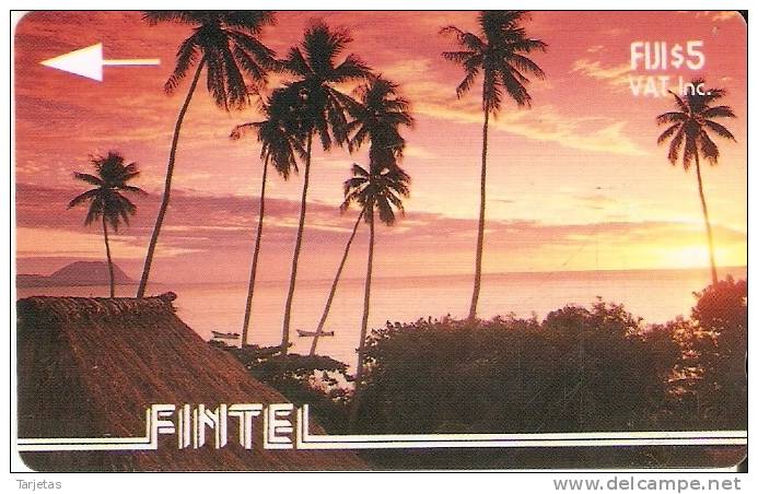 TARJETA DE LAS FIJI DE PALMERAS Y PUESTA DE SOL (SUNSET) 2CWFA - Fidji