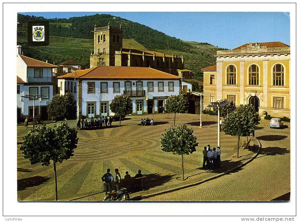 MONCORVO - Bragança - Praça Francisco Meireles - Bragança