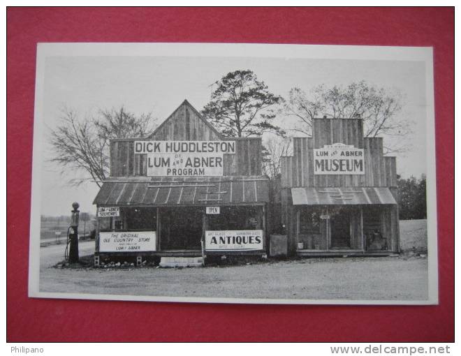 Pine Ridge Ar ---Geetings From Lum "N "Abner Town  Antiques & Museum     ----Ref 146 - Other & Unclassified