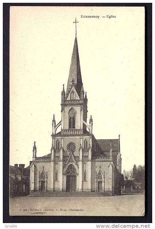 CPA  ANCIENNE- FRANCE- ECOMMOY (72)- L'EGLISE DE FACE EN TRES GROS PLAN - Ecommoy