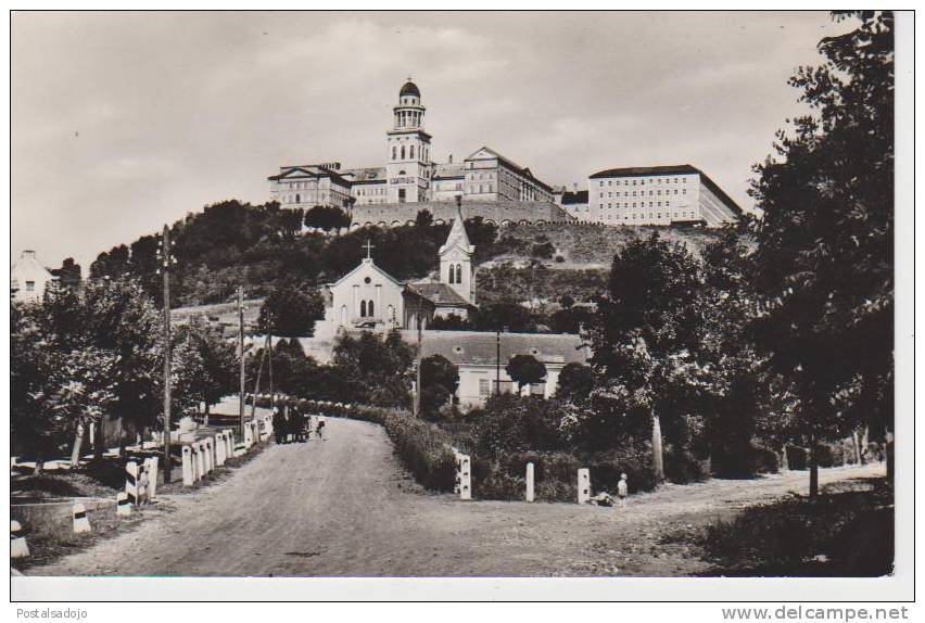 (HON30) GYORSZENTMARTON. LATKEP A PANNONHALMI APATSAGGAL - Hongarije