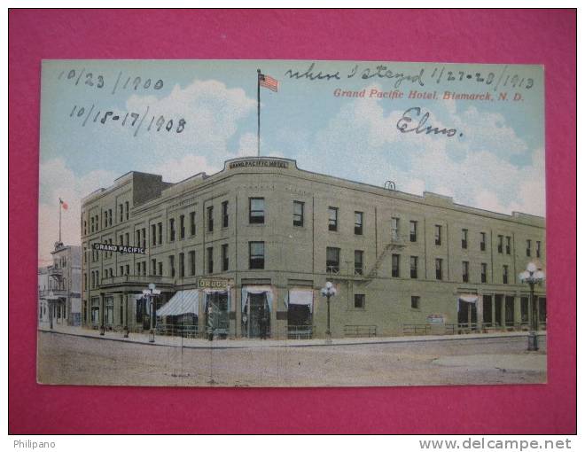 Bismarck ND  Grand Pacific Hotel  ( Small Tear Left  Border)  Circa 1910 ----===ref 148 - Bismark