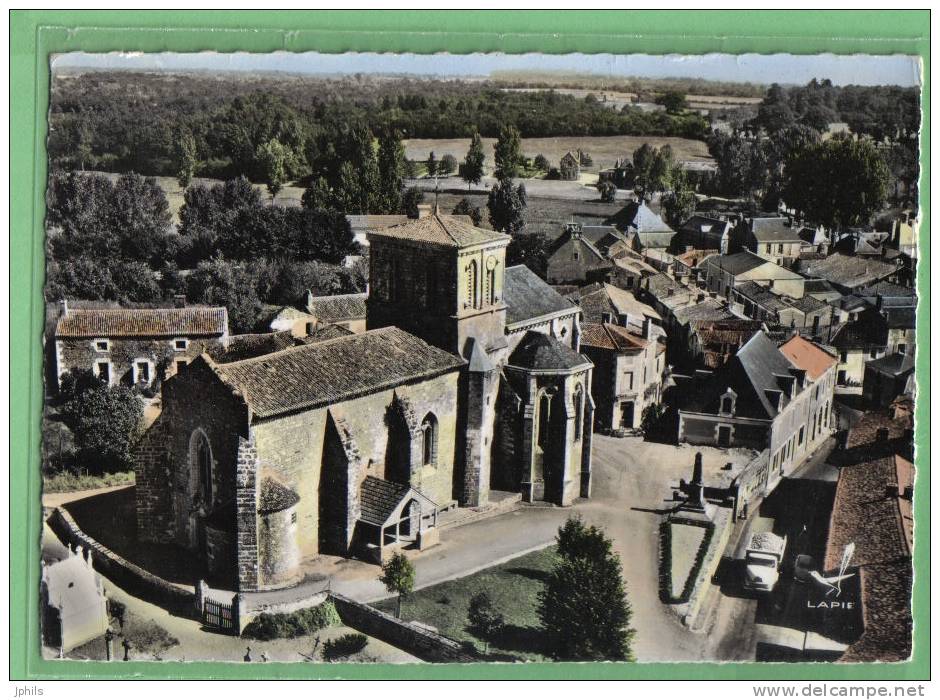 ( 85   L'HERMENAULT      En Avion Au-Dessus.....L'église - L'Hermenault