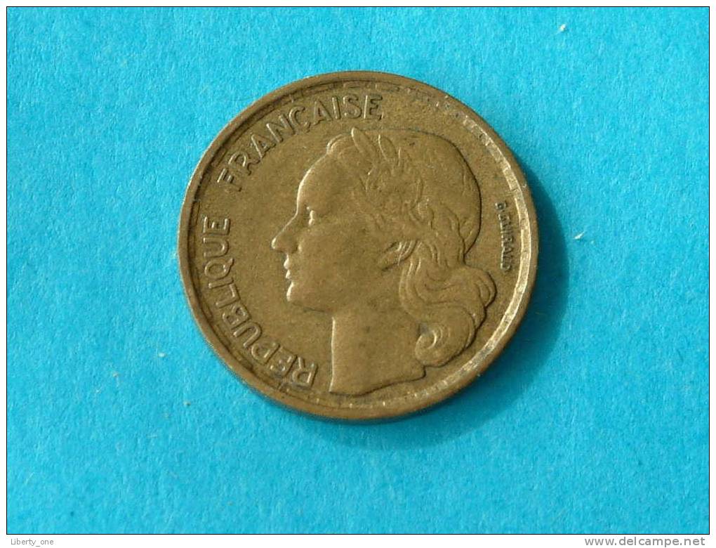1957 - 10 FRANCS / KM 915.1 ( For Grade, Please See Photo ) ! - Sonstige & Ohne Zuordnung