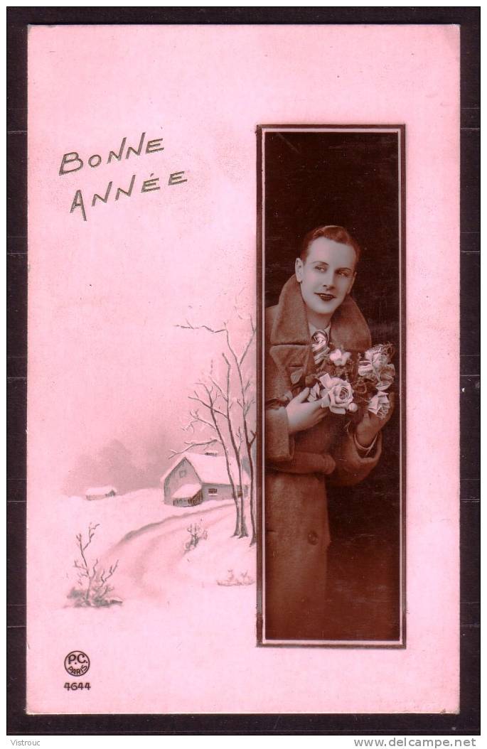 Jeune Homme Avec Bouquet De Fleurs - Non Circulé - Not Circulated. - Hommes