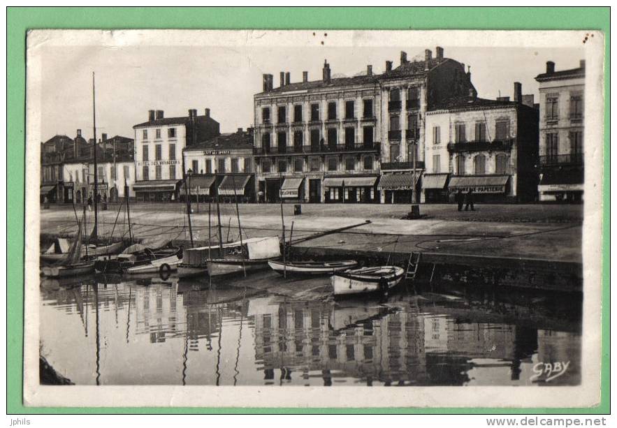 (33) BLAYE  Le Cours Du Port Et Le Chenal - Blaye