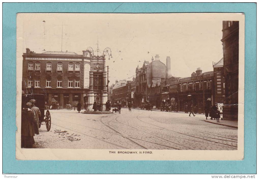 ILFORD.  -  THE  BROADWAY  -  1924  -  CARTE PHOTO ANIMEE  - ( Traces Pliures ) - Other & Unclassified