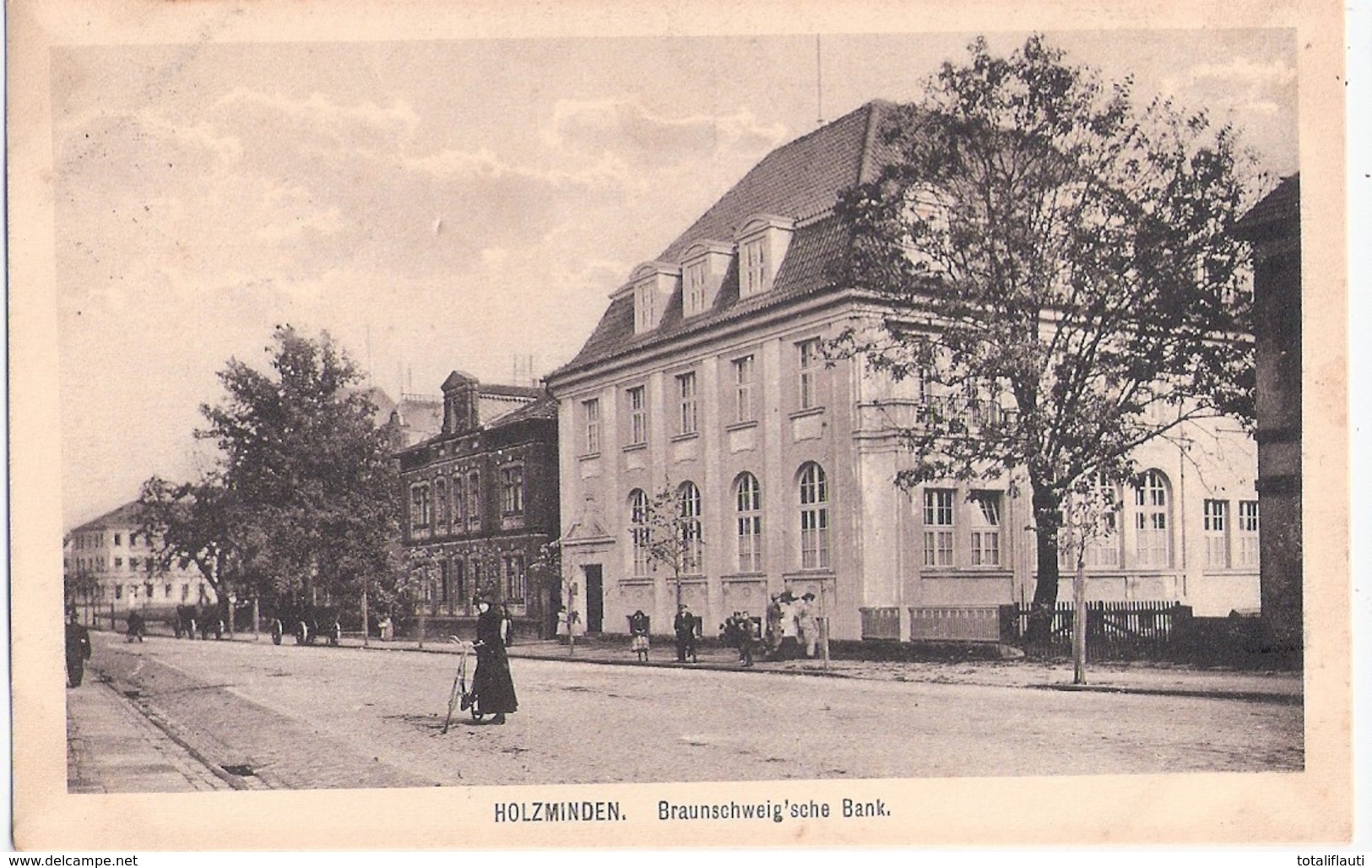 HOLZMINDEN Braunschweigische Bank Modische Dame Mit Fahrrad Belebt Feldpost 21.10.1915 Gelaufen Nach Schwerin - Holzminden