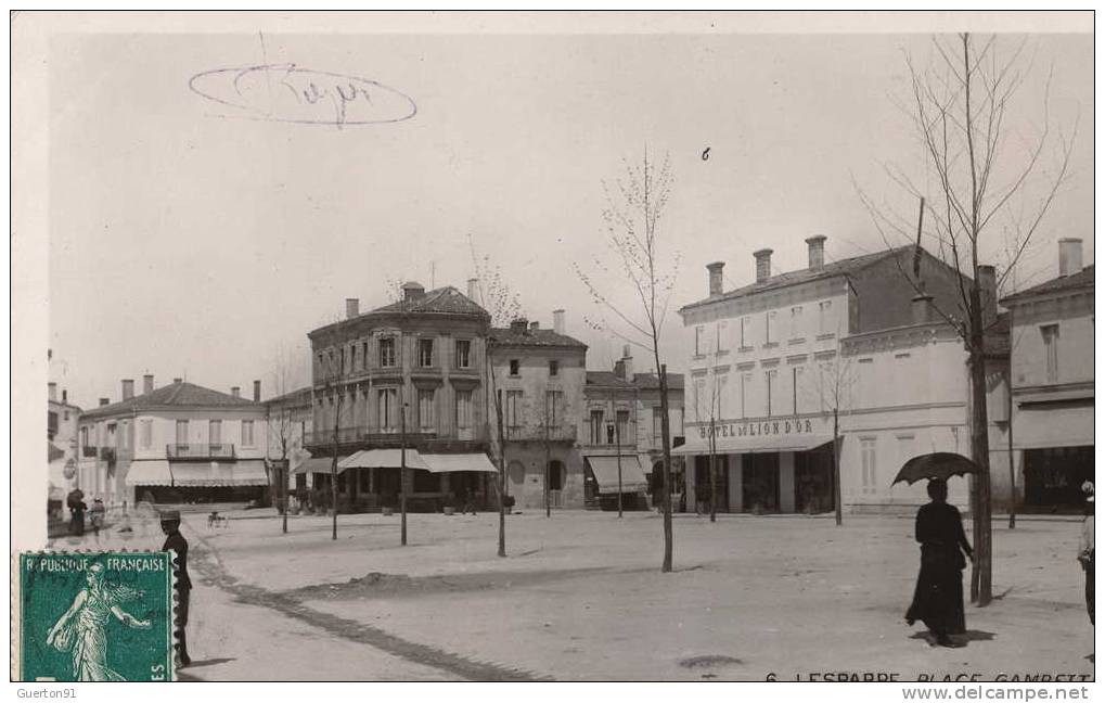 CPA (33)   LESPARRE  /  Place Gambetta - - Lesparre Medoc