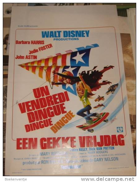 Un Vendredi Dingue Dingue Dingue / Een Gekke Vrijdag - Affiches