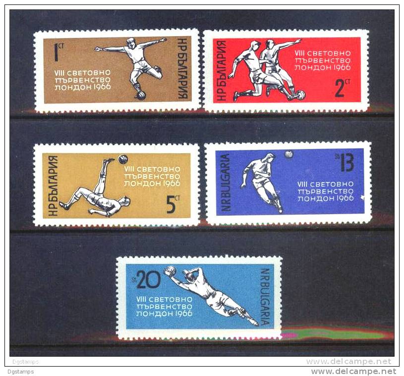 Bulgaria 1966 ** BF18, 1426-30 Campeonato Mundial De Fútbol De Inglaterra. Serie Y Bloc. 2 Scan. - 1966 – Engeland