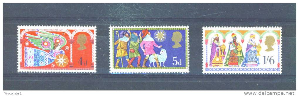 GREAT BRITAIN - 1969  Christmas  MM - Unused Stamps