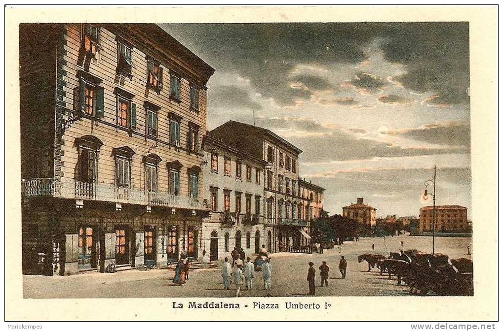 LA MADDALENA  -  Piazza Umberto I° - Olbia