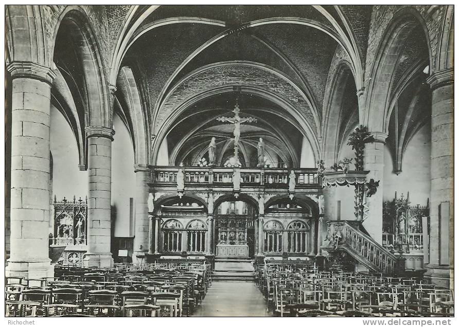 Braine-le Comte - Intérieur Eglise Paroissiale St-Géry - Braine-le-Comte