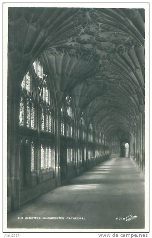 GLOUCESTER Cathedral - The Cloisters (Walter Scott, V 719) - Gloucester