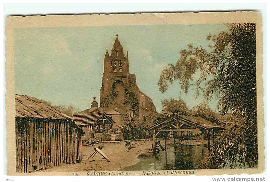 Dép 40 - Lavandières - Sabres - L'église Et L´Escomat  - état - Sabres