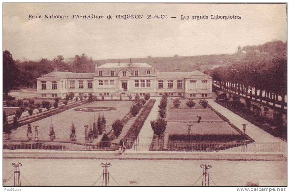 Ecole Nationale D'Agriculture De Grignon Les Grands Laboratoires - Grignon