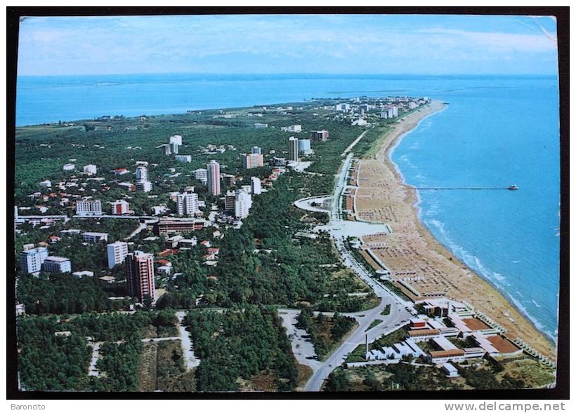 FRIULI VENEZIA GIULIA - LIGNANO SABBIADORO (UD). Lotto Di 5 Cartoline Con Varie Vedute. Viaggiate Ma Senza Francobollo. - Udine