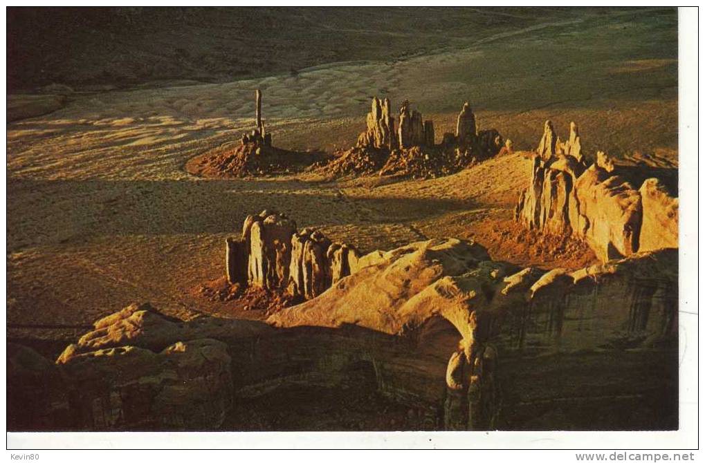 ETATS UNIS ARIZONA Totem Pole Monument Valley Cp Couleur - Gran Cañon