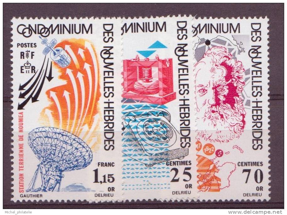 NOUVELLES-HEBRIDES N° 426 à 428** Neuf Sans Charniere  Liaison Téléphonique - Unused Stamps