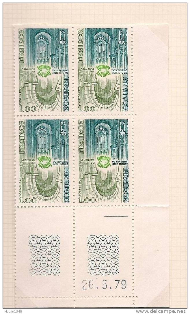 Bloc De 4 YT 2041 Abbaye Normandes  Coin Daté Du  26-5-79 - 1970-1979