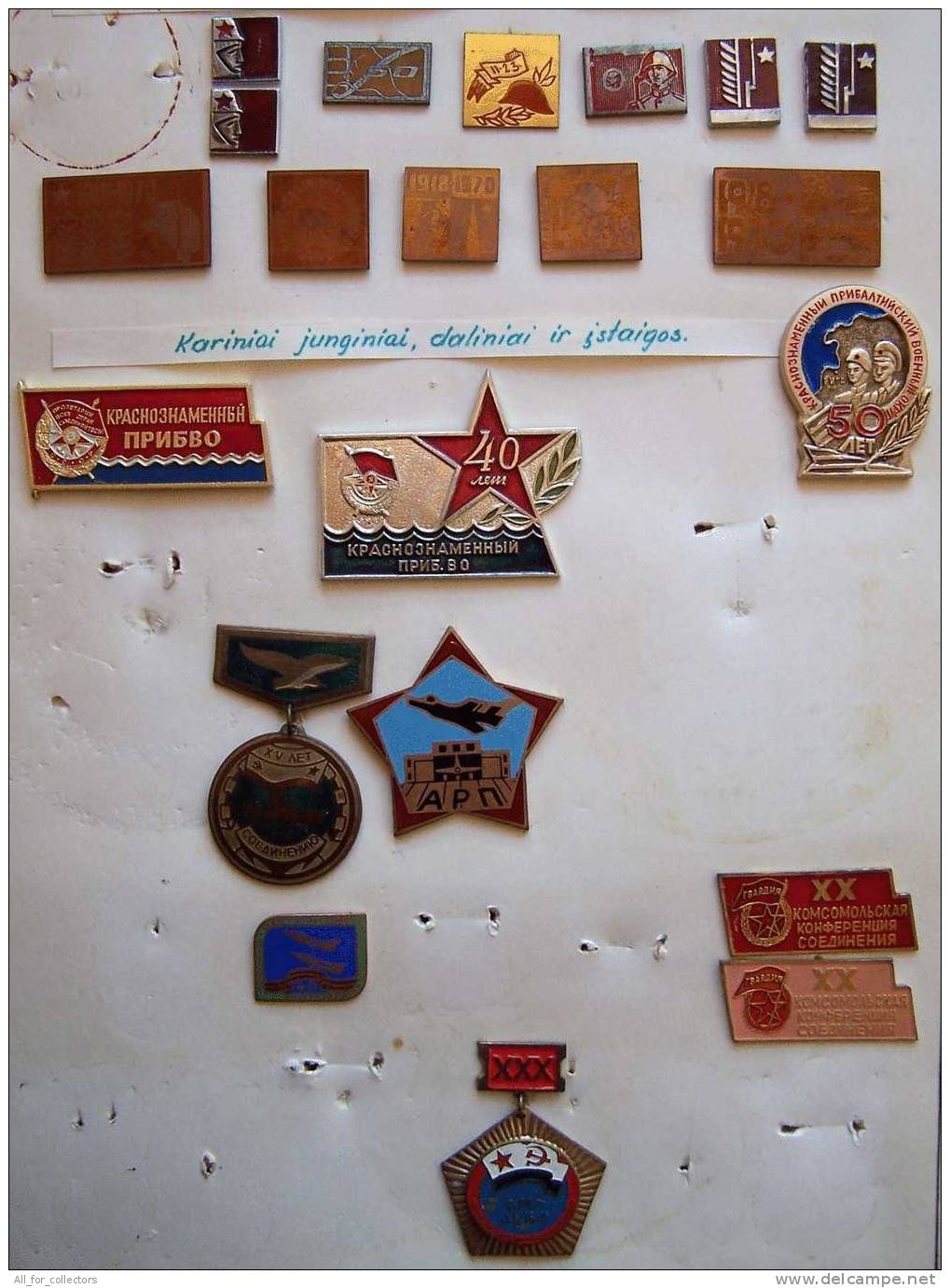 21 Different Pins About SOVIET ARMY, USSR UdSSR. Red Army Armée Soviétique Sowjetarmee - Sets