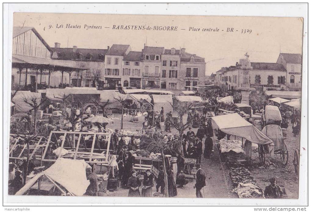 Rabastens De Bigorre : Place Centrale - Rabastens De Bigorre