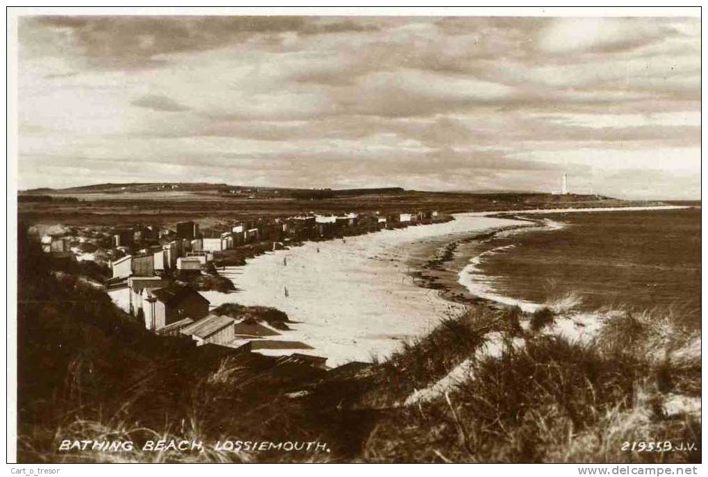 CPSM ROYAUME UNI BATHING BEACH LOSSIEMOUTH - Moray