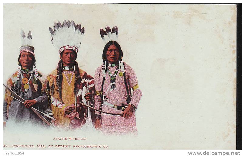 APACHES - Indiens D'Amérique Du Nord
