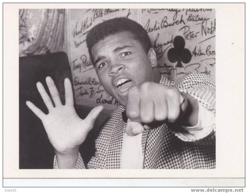 MUHAMMAD ALI CASSIUS CLAY  NE EN 1942.. SUPER ETAT - Pugilato