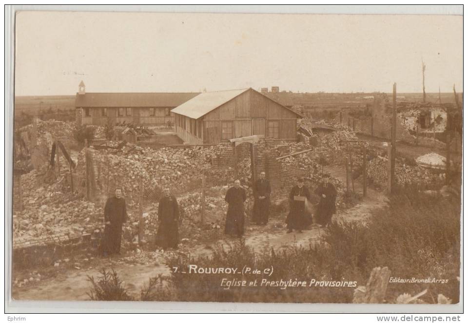 ROUVROY - Eglise Et Presbytère Provisoires - Prêtres - Messe Militaire - Autres & Non Classés