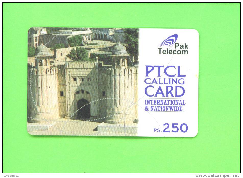 PAKISTAN  -  Remote Phonecard As Scan - Pakistan