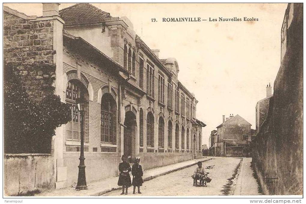 ROMAINVILLE.  Les Nouvelles Ecoles - Romainville