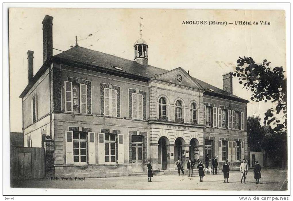 ANGLURE. - L'Hôtel De Ville - Anglure