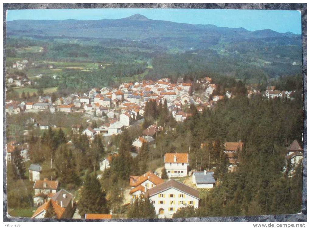 LE CHAMBON SUR LIGNON (43).VUE AERIENNE  GENERALE.ANNEES 70.TBE. - Le Chambon-sur-Lignon