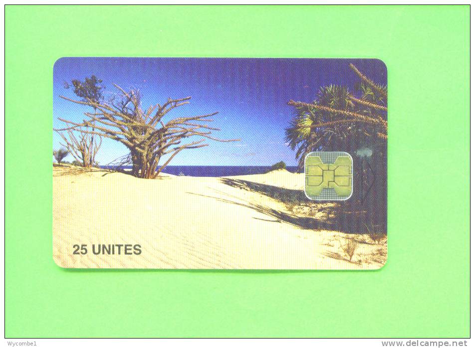 MADAGASCAR  -  Chip Phonecard As Scan - Madagaskar