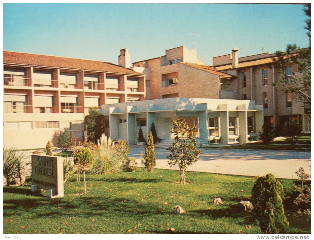 83 - LE BEAUSSET - Centre De Gériatrie Sainte-Thérèse. - Le Beausset